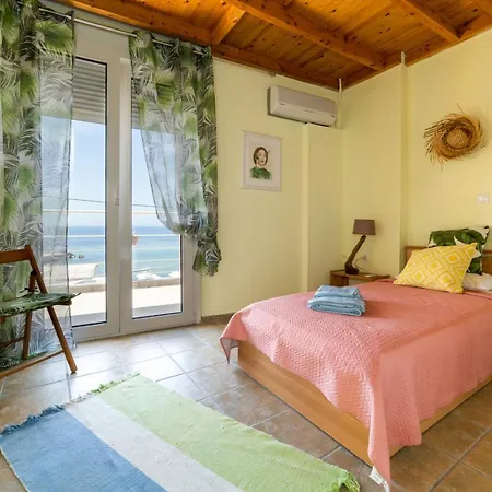 The Ocean House شقة