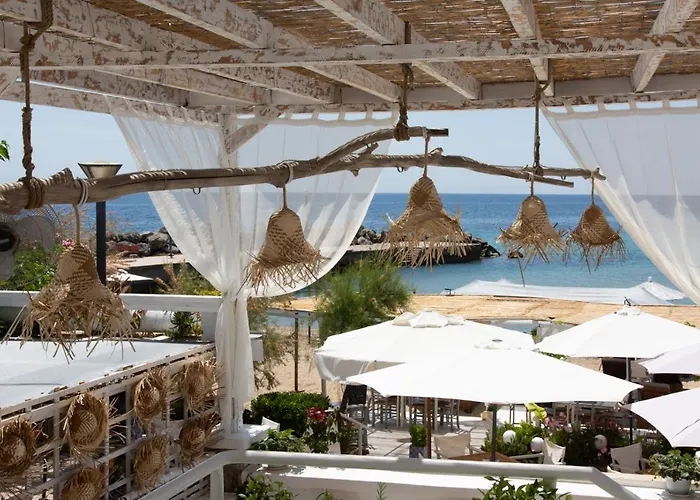 The Ocean House * Agia Paraskevi