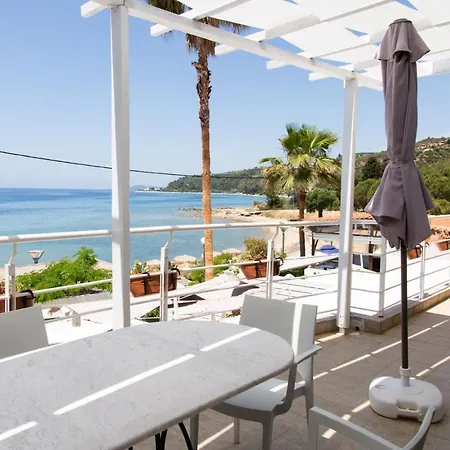 דירה The Ocean House אייה פרסקבי