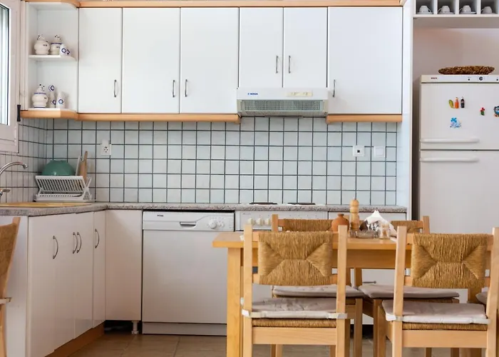 Apartament The Ocean House Ajia Paraskiewi